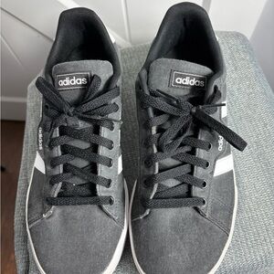 Adidas Men's Daily 3.0 Skateboard Grey Sneakers Size 8.5